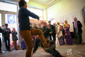 Culture Silat & MASAF - Cikgu Jérôme se fait malmener