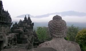 Penchak Silat à Yogyakarta - Bouddha contemplatif