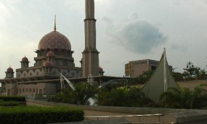 Mosquée minaret putrajaya malaisie - Culture-Silat