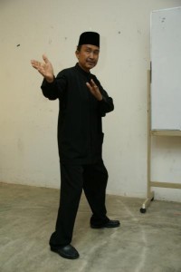 Penchak Silat - Bapak Anuar - Langkah Ngereng