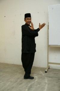 Penchak SIlat - Bapak Anuar - Langkah Silang