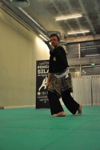 Pencak SIlat - Seni Gayung Fatani - Langkah Tunjang - Jeff