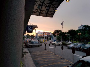 Le soleil se couche sur Kajang