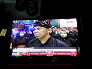 Seni Gayung Fatani - Cikgu Halim passe à la télévision pendant les championnats