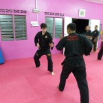 Stage de Pencak Silat en Malaisie 2014 - Mahéry et Matthias en plein entraînement