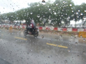 Vive la pluie quand on est en voiture